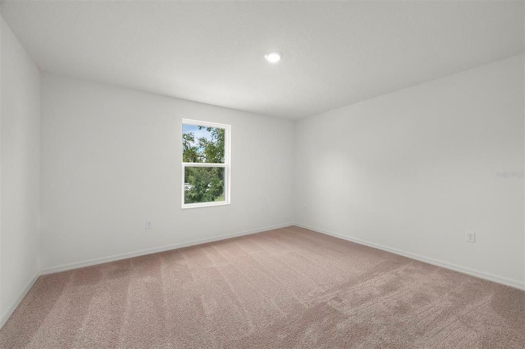 For Sale: $388,900 (4 beds, 2 baths, 2059 Square Feet)