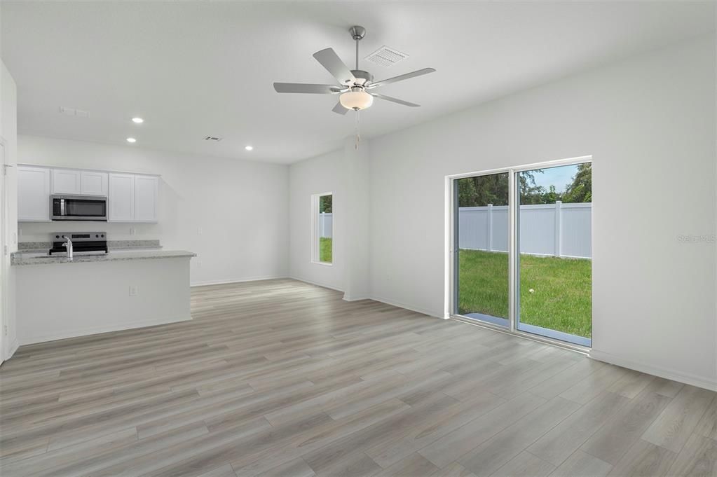 For Sale: $388,900 (4 beds, 2 baths, 2059 Square Feet)