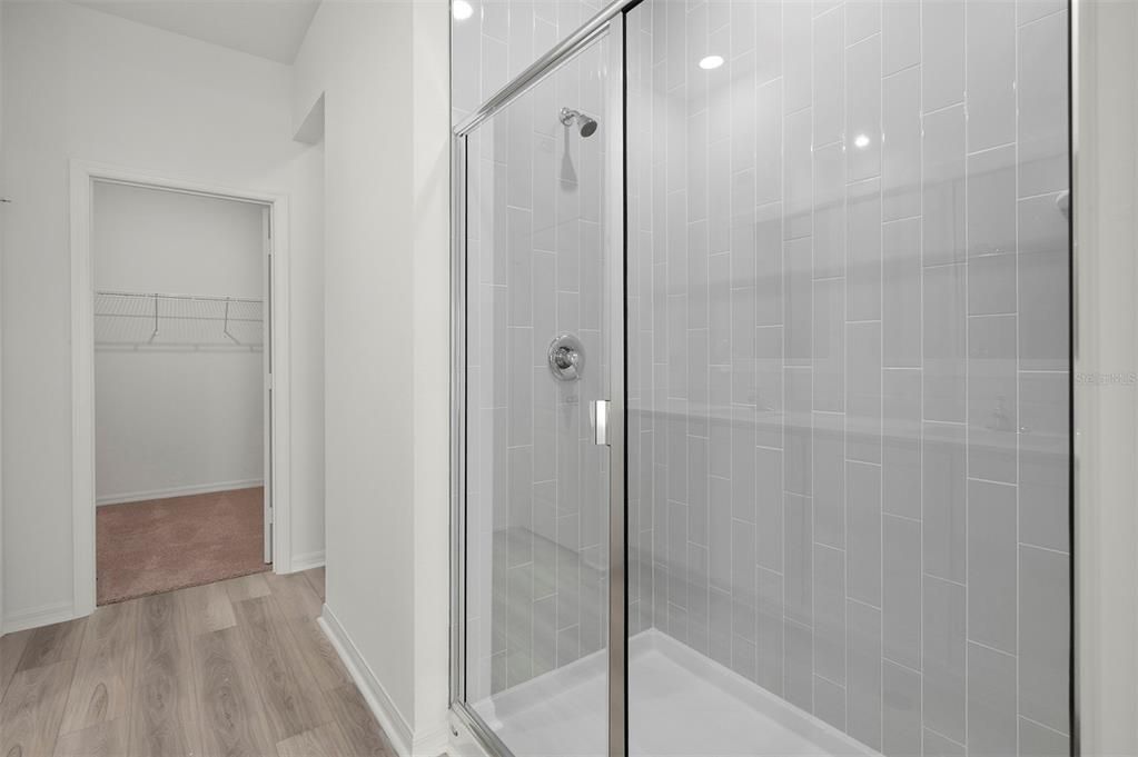 For Sale: $388,900 (4 beds, 2 baths, 2059 Square Feet)