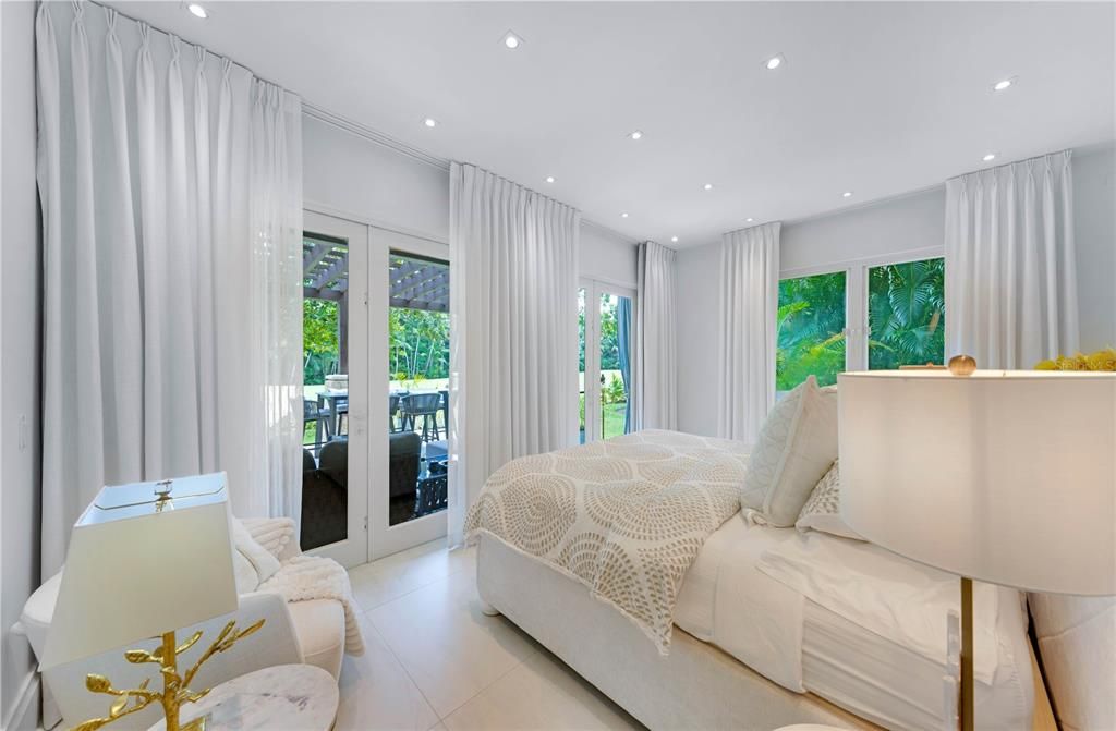 На продажу: $2,750,000 (3 спален, 3 ванн, 2765 Квадратных фут)