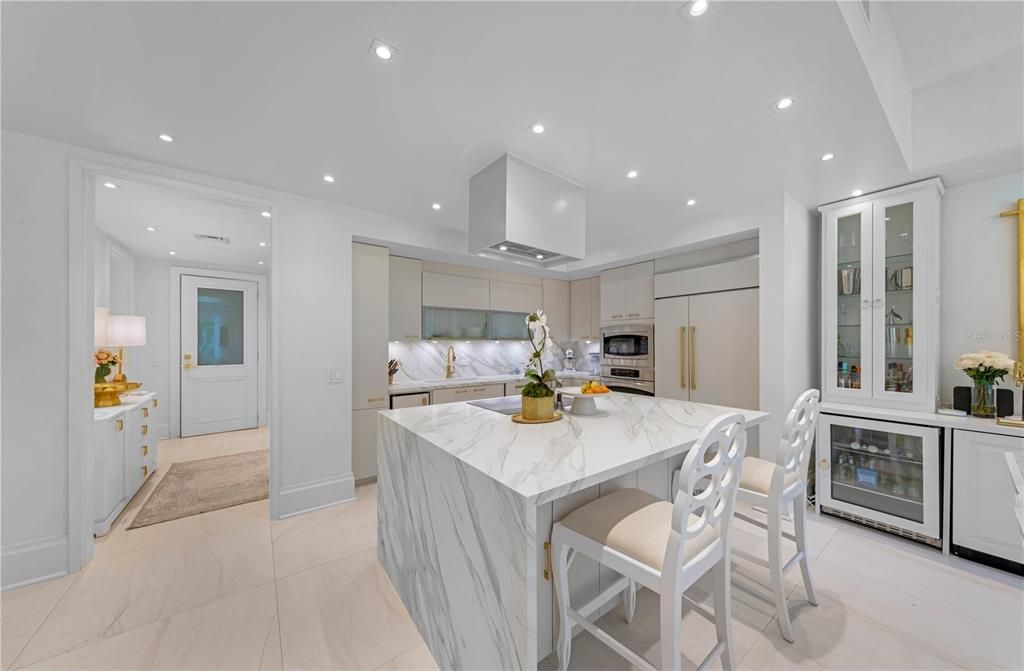 На продажу: $2,750,000 (3 спален, 3 ванн, 2765 Квадратных фут)