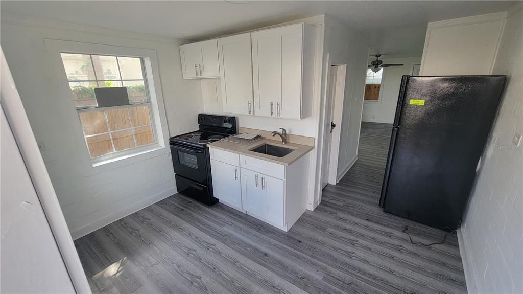 Active With Contract: $629,526 (4 beds, 0 baths, 2914 Square Feet)