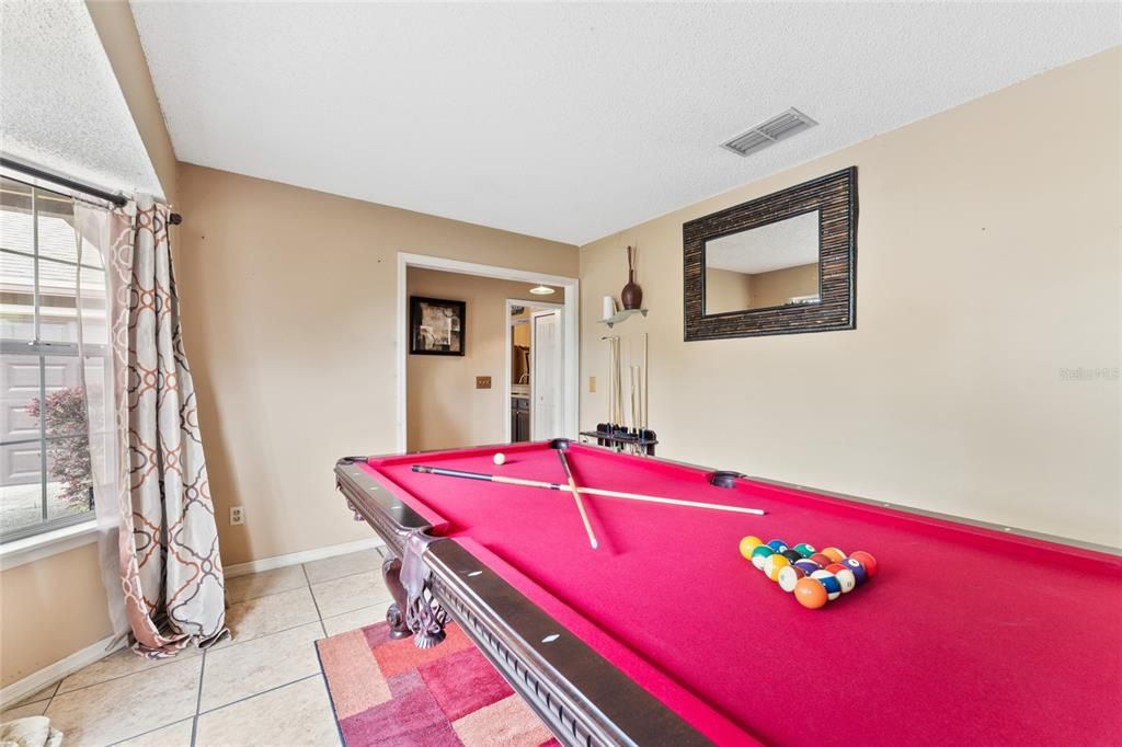 En Venta: $325,000 (3 camas, 2 baños, 1678 Pies cuadrados)