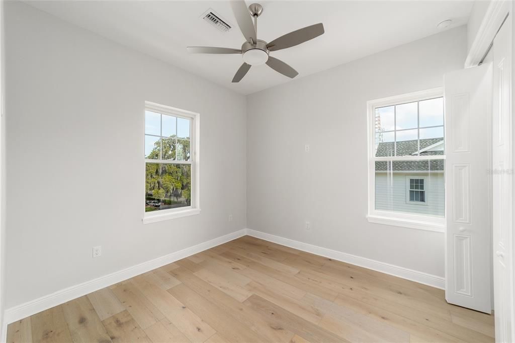 For Sale: $774,900 (3 beds, 3 baths, 2250 Square Feet)