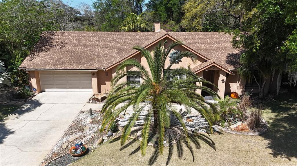 Recently Sold: $554,900 (3 beds, 2 baths, 2541 Square Feet)