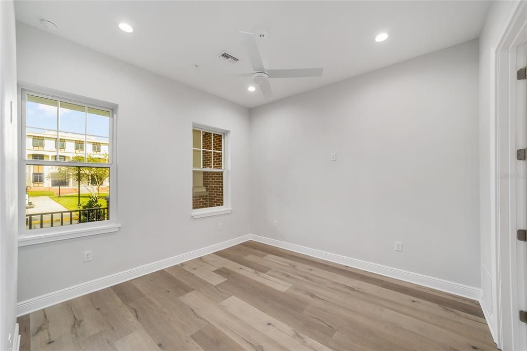 For Sale: $769,900 (3 beds, 3 baths, 2250 Square Feet)