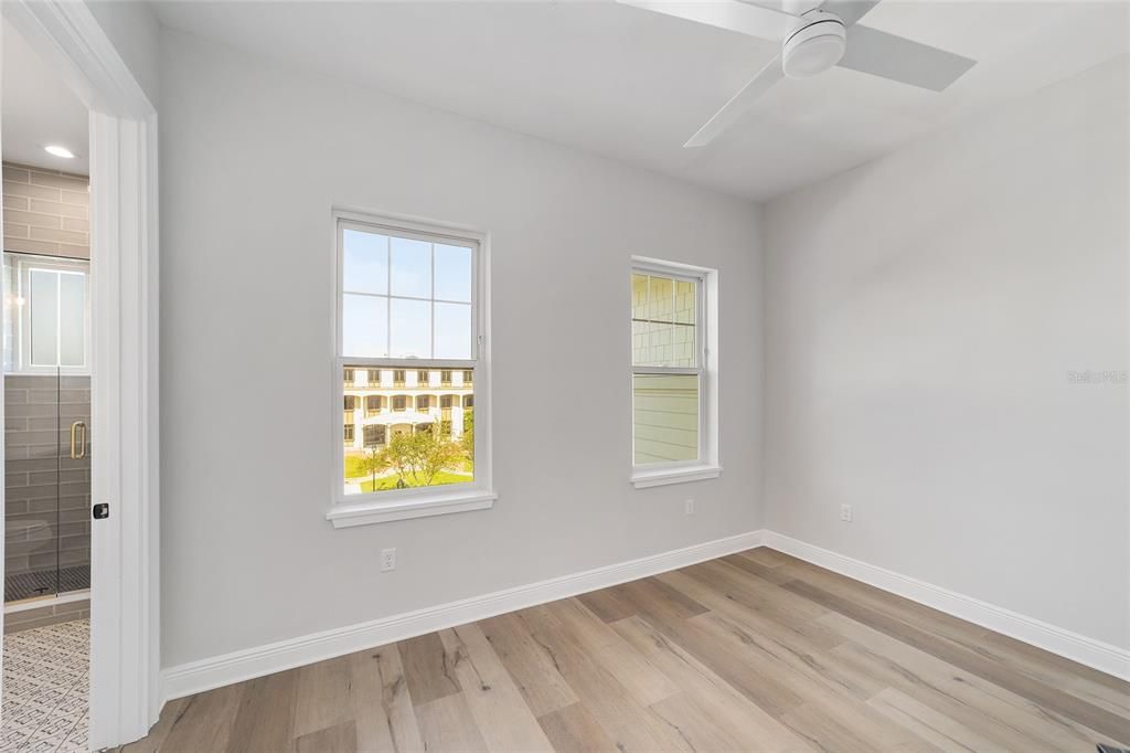 For Sale: $769,900 (3 beds, 3 baths, 2250 Square Feet)