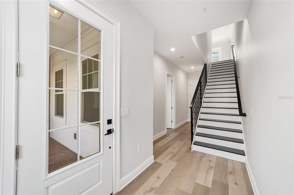 For Sale: $769,900 (3 beds, 3 baths, 2250 Square Feet)