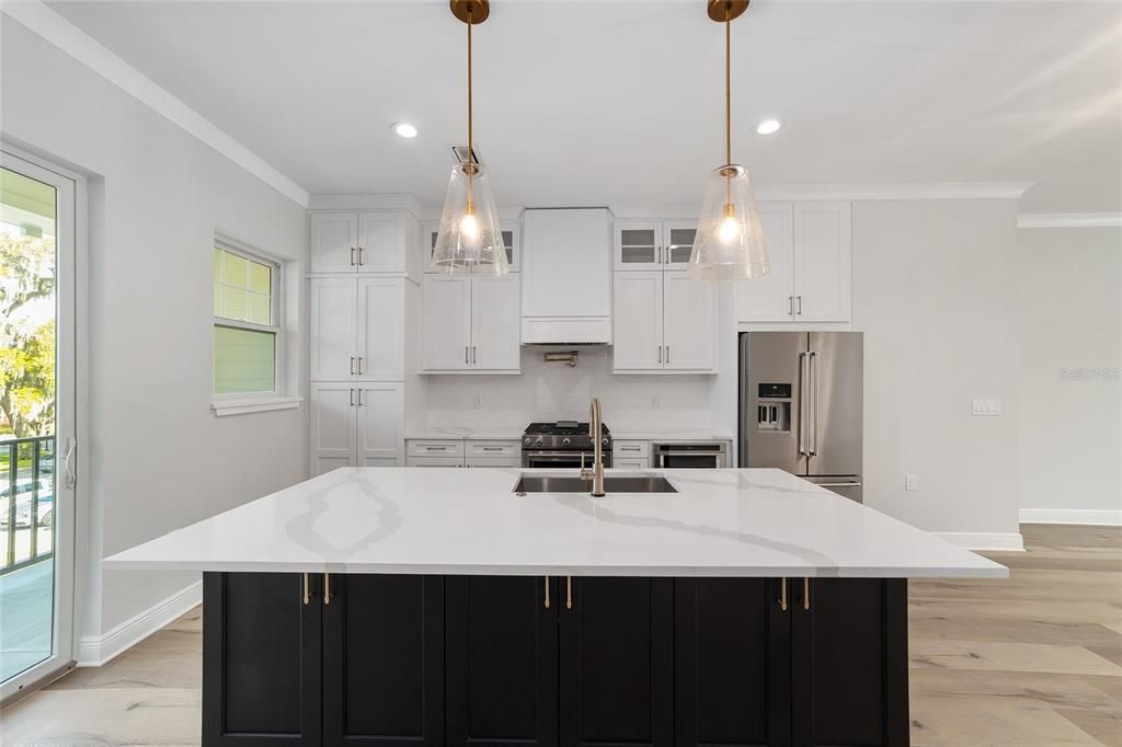 For Sale: $769,900 (3 beds, 3 baths, 2250 Square Feet)