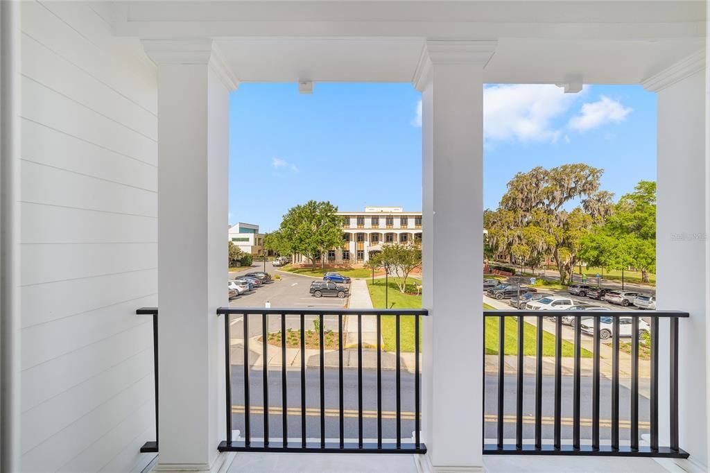 For Sale: $769,900 (3 beds, 3 baths, 2250 Square Feet)