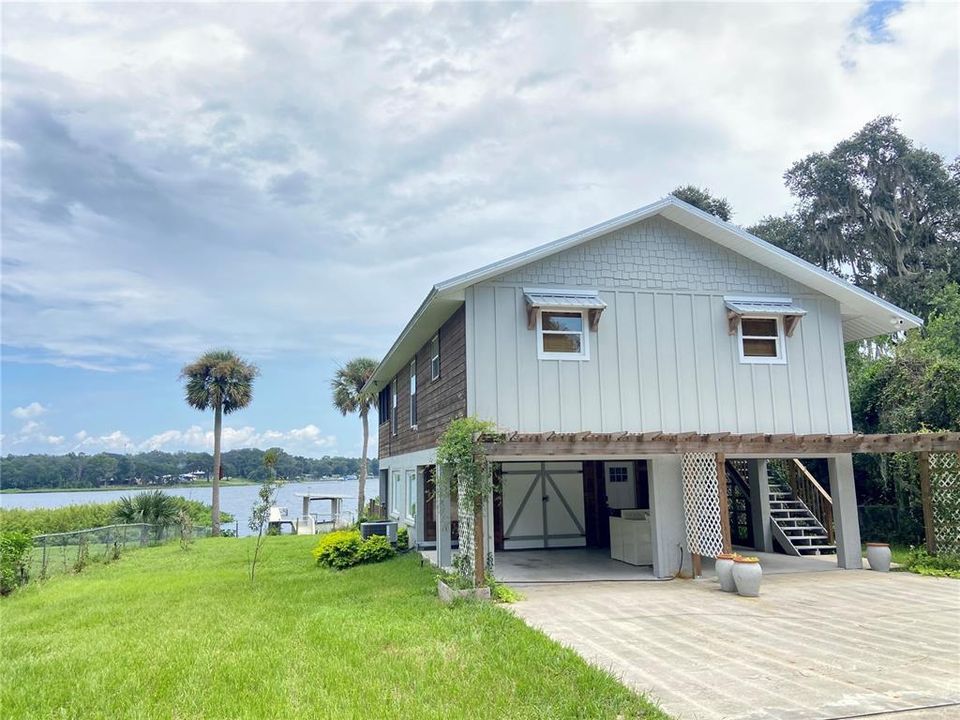 For Sale: $445,000 (3 beds, 2 baths, 1782 Square Feet)