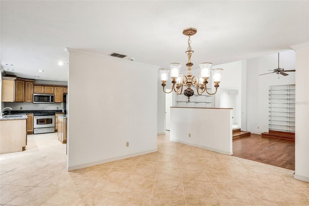 待售: $424,900 (3 贝兹, 2 浴室, 3171 平方英尺)