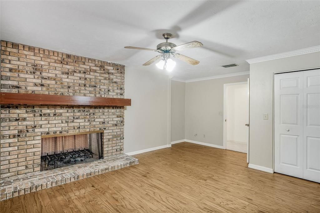 待售: $424,900 (3 贝兹, 2 浴室, 3171 平方英尺)