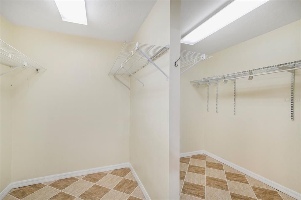 待售: $424,900 (3 贝兹, 2 浴室, 3171 平方英尺)