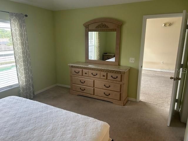 Activo con contrato: $339,000 (3 camas, 2 baños, 1168 Pies cuadrados)