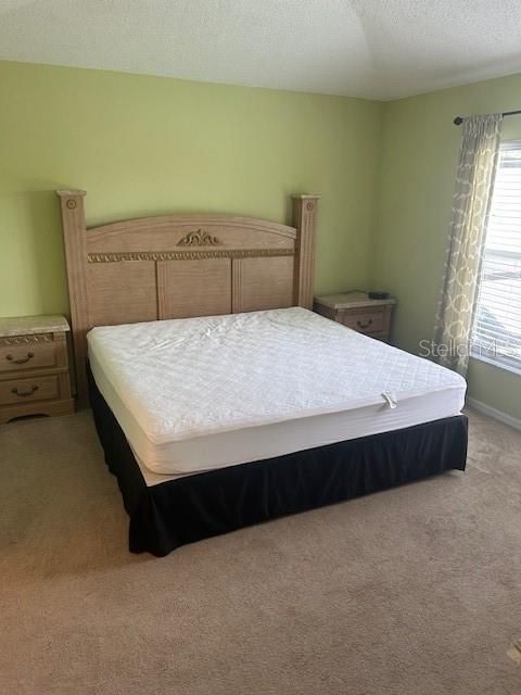 Activo con contrato: $339,000 (3 camas, 2 baños, 1168 Pies cuadrados)