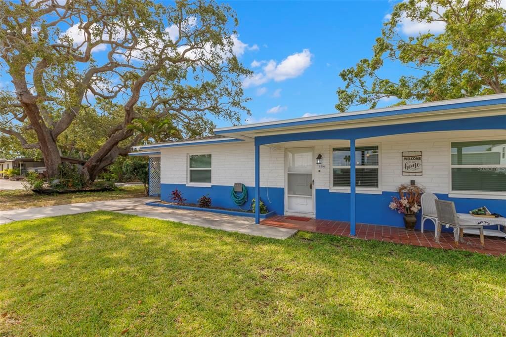 En Renta: $1,600 (2 camas, 1 baños, 1612 Pies cuadrados)