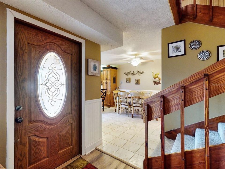 На продажу: $389,000 (3 спален, 2 ванн, 1736 Квадратных фут)