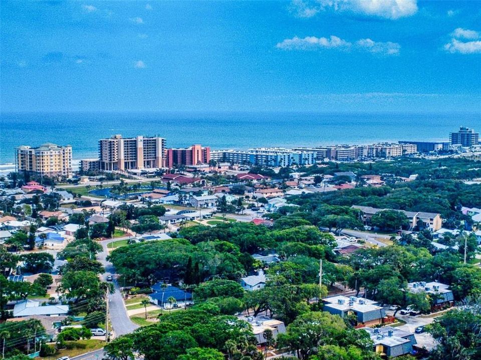 На продажу: $389,000 (3 спален, 2 ванн, 1736 Квадратных фут)