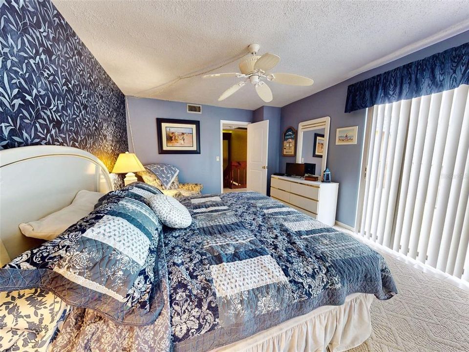 На продажу: $389,000 (3 спален, 2 ванн, 1736 Квадратных фут)