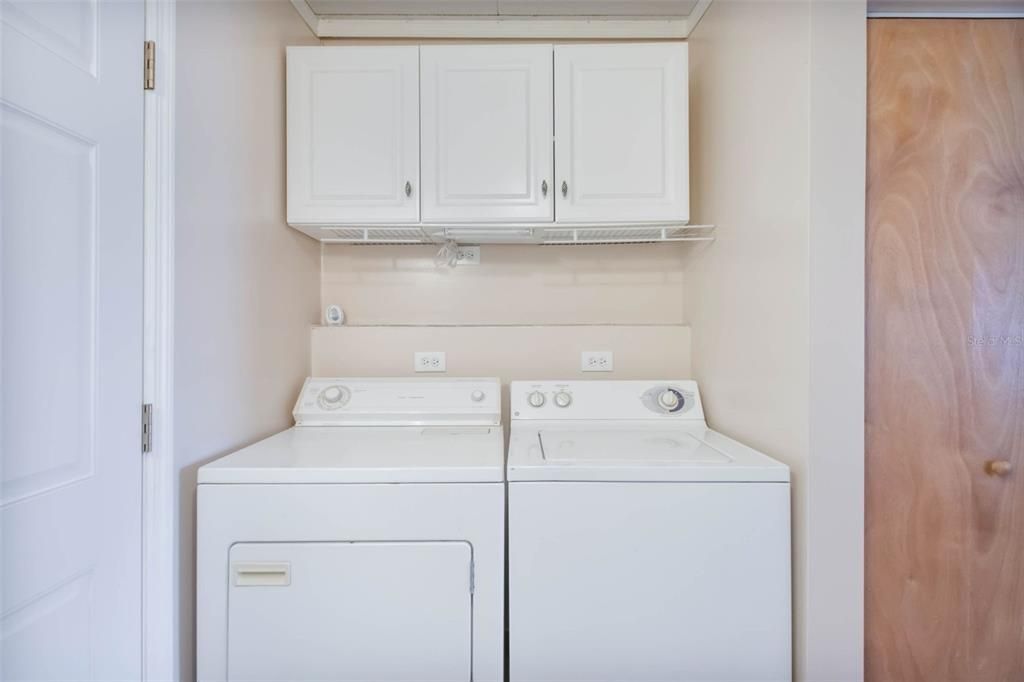 For Sale: $94,900 (2 beds, 2 baths, 805 Square Feet)