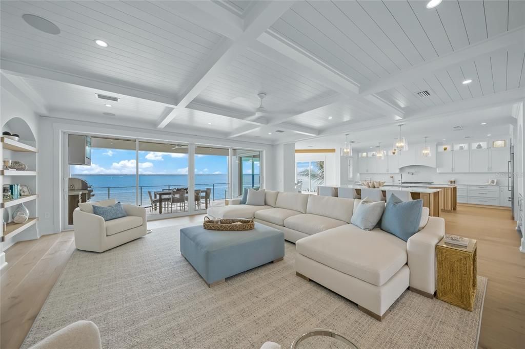 For Sale: $8,995,000 (5 beds, 6 baths, 5332 Square Feet)