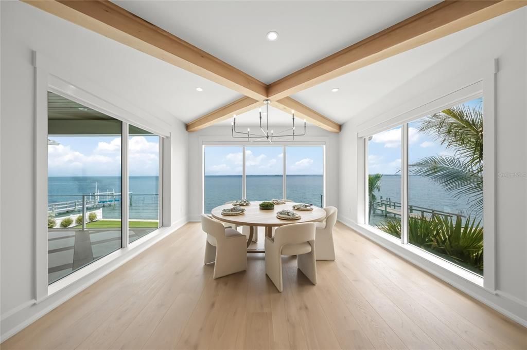 For Sale: $8,995,000 (5 beds, 6 baths, 5332 Square Feet)