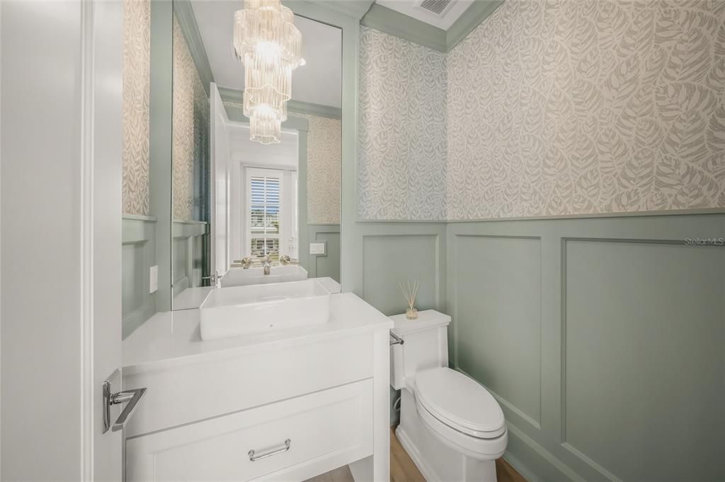 For Sale: $8,995,000 (5 beds, 6 baths, 5332 Square Feet)