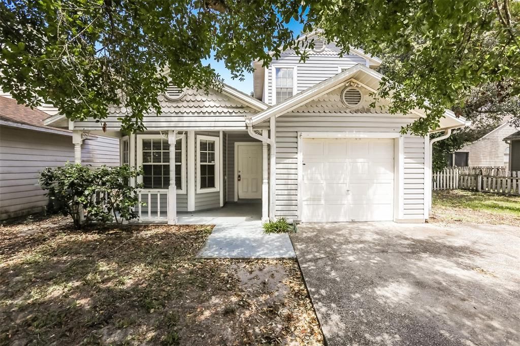 Recently Rented: $2,160 (3 beds, 2 baths, 1453 Square Feet)