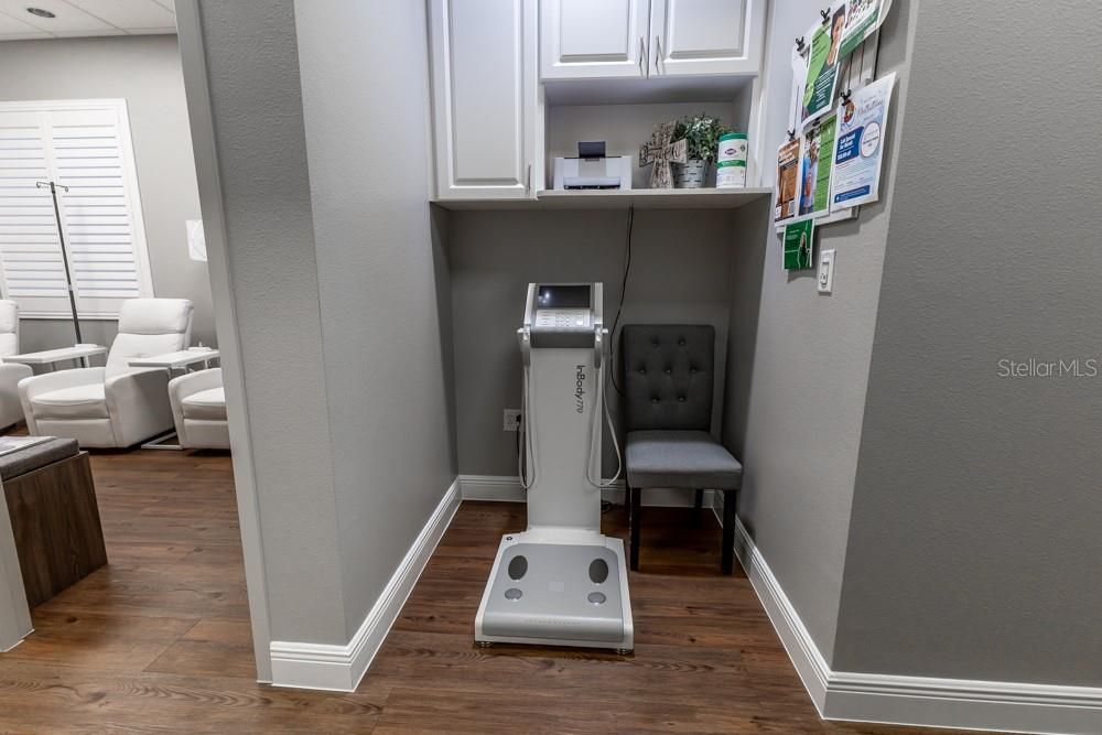 For Sale: $1,300,000 (0 beds, 0 baths, 3776 Square Feet)