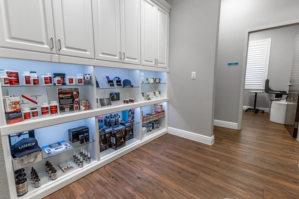 For Sale: $1,300,000 (0 beds, 0 baths, 3776 Square Feet)