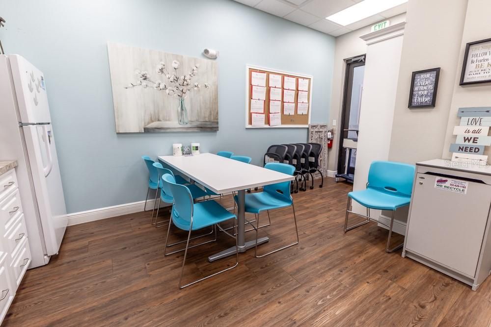 For Sale: $1,300,000 (0 beds, 0 baths, 3776 Square Feet)