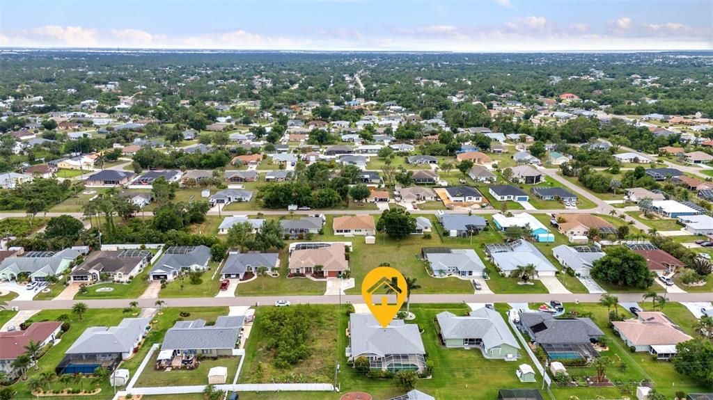 En Venta: $434,900 (3 camas, 2 baños, 2072 Pies cuadrados)