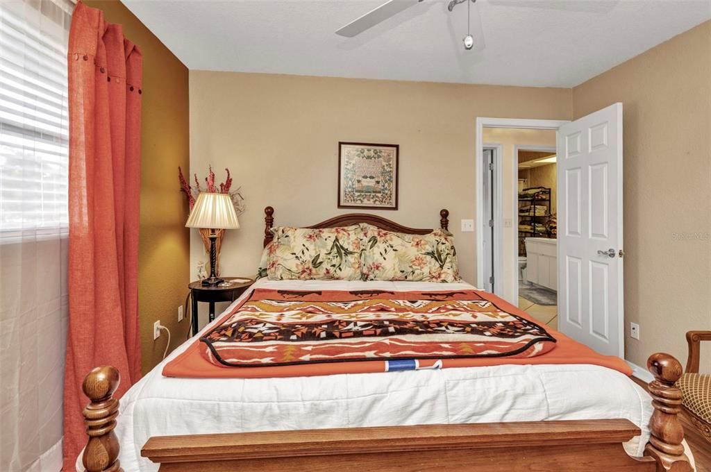 En Venta: $434,900 (3 camas, 2 baños, 2072 Pies cuadrados)