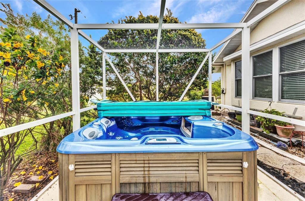 En Venta: $434,900 (3 camas, 2 baños, 2072 Pies cuadrados)