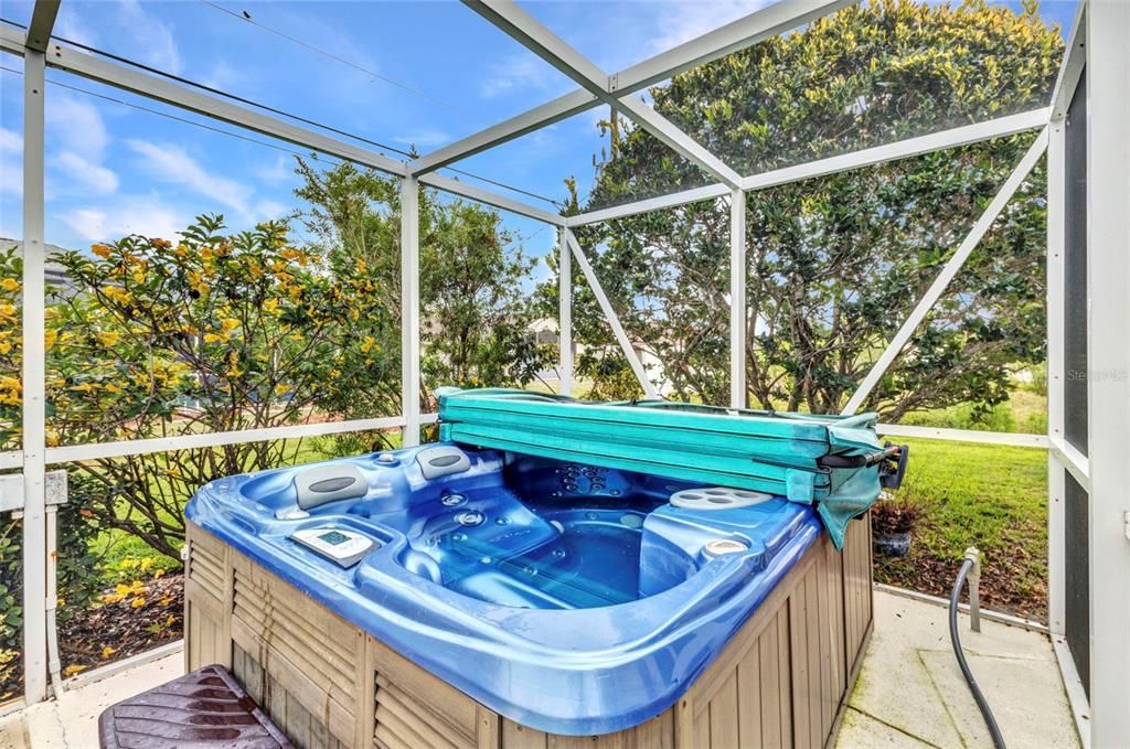 En Venta: $434,900 (3 camas, 2 baños, 2072 Pies cuadrados)