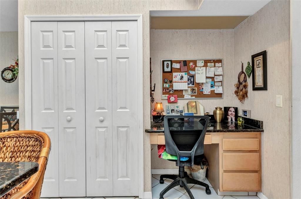 En Venta: $434,900 (3 camas, 2 baños, 2072 Pies cuadrados)