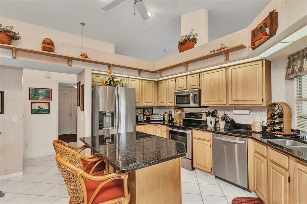 En Venta: $434,900 (3 camas, 2 baños, 2072 Pies cuadrados)