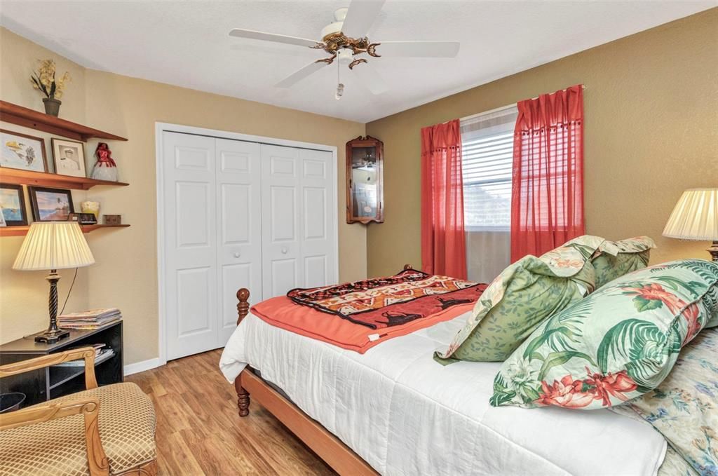 En Venta: $434,900 (3 camas, 2 baños, 2072 Pies cuadrados)