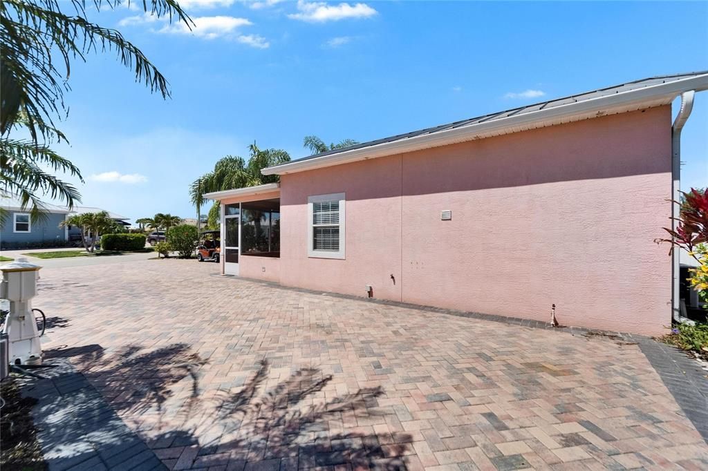 En Venta: $234,500 (1 camas, 1 baños, 384 Pies cuadrados)