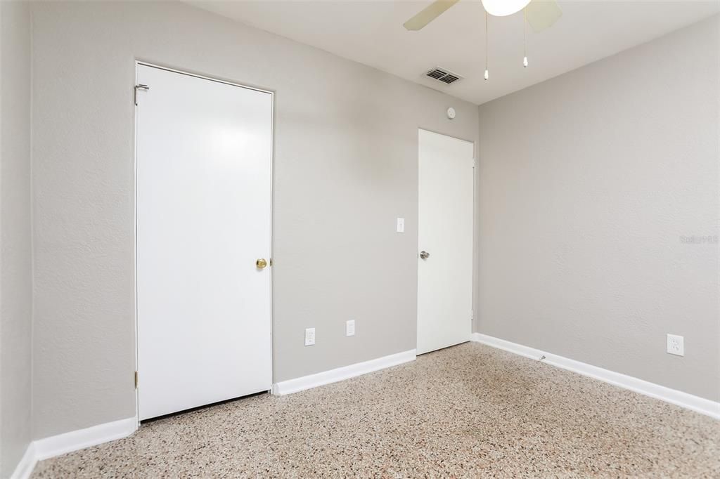 For Rent: $1,925 (3 beds, 1 baths, 1192 Square Feet)