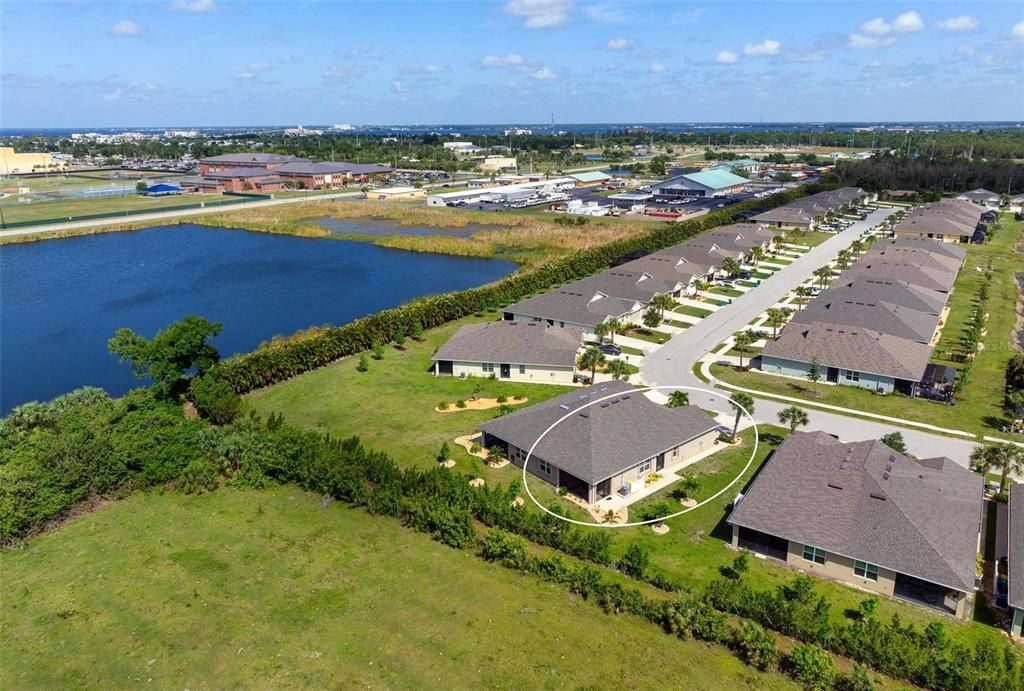 Activo con contrato: $255,000 (2 camas, 2 baños, 1516 Pies cuadrados)