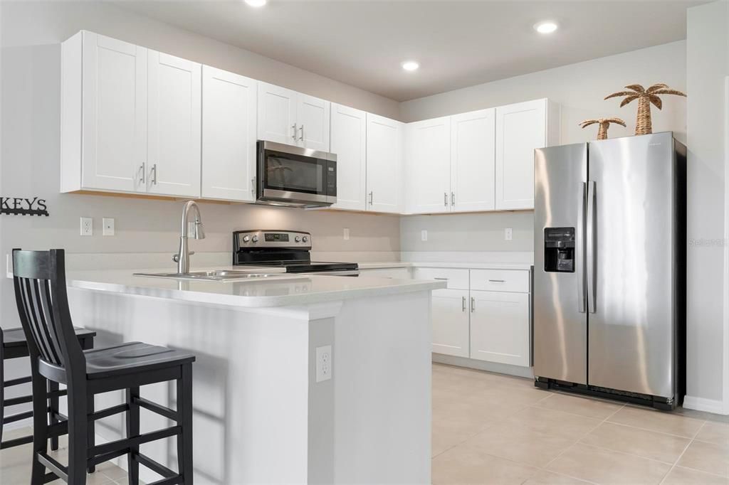 Activo con contrato: $255,000 (2 camas, 2 baños, 1516 Pies cuadrados)