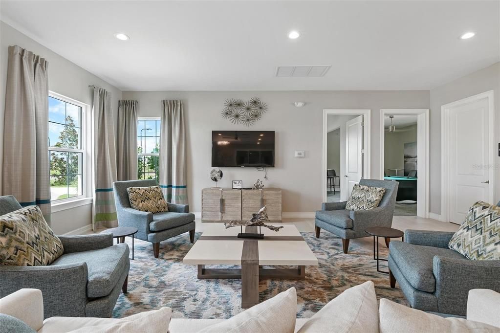 Activo con contrato: $255,000 (2 camas, 2 baños, 1516 Pies cuadrados)