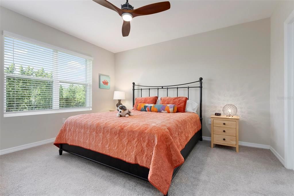 Activo con contrato: $255,000 (2 camas, 2 baños, 1516 Pies cuadrados)