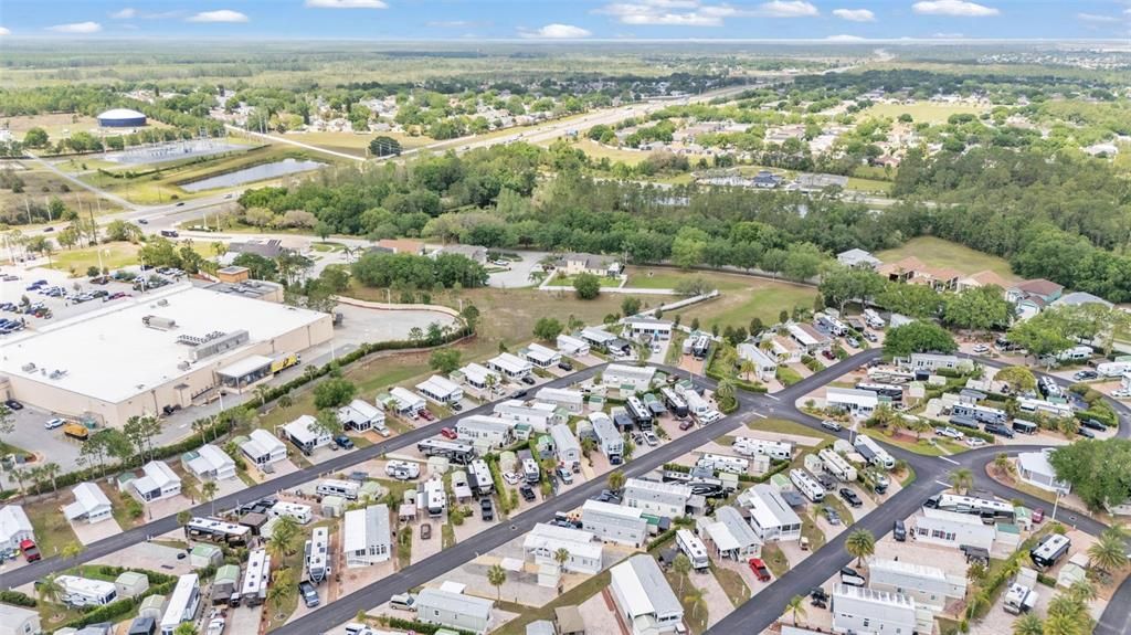 Active With Contract: $140,000 (1 beds, 1 baths, 396 Square Feet)