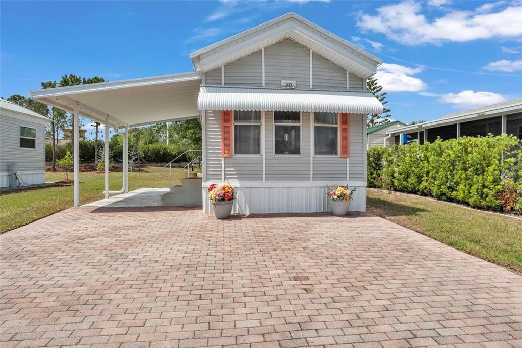 Active With Contract: $140,000 (1 beds, 1 baths, 396 Square Feet)