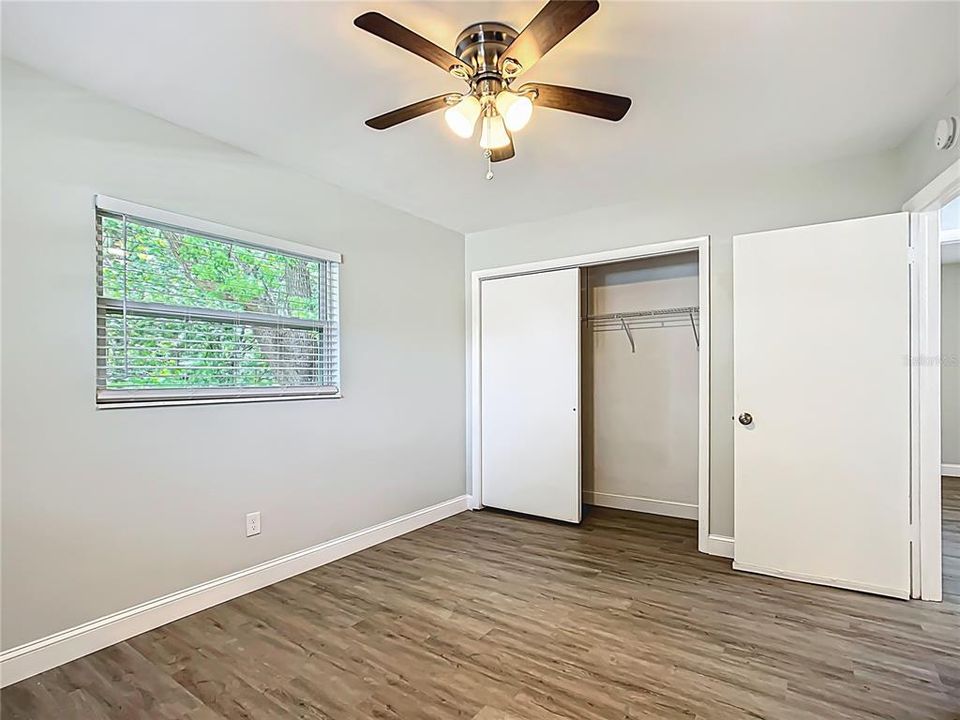 На продажу: $265,000 (3 спален, 2 ванн, 1707 Квадратных фут)