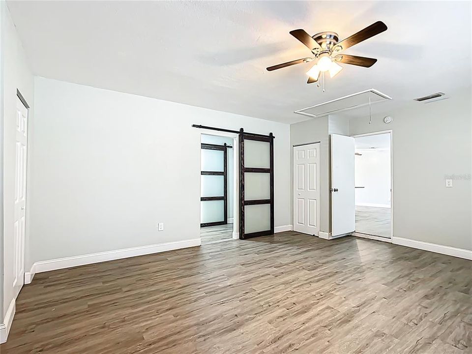 На продажу: $265,000 (3 спален, 2 ванн, 1707 Квадратных фут)