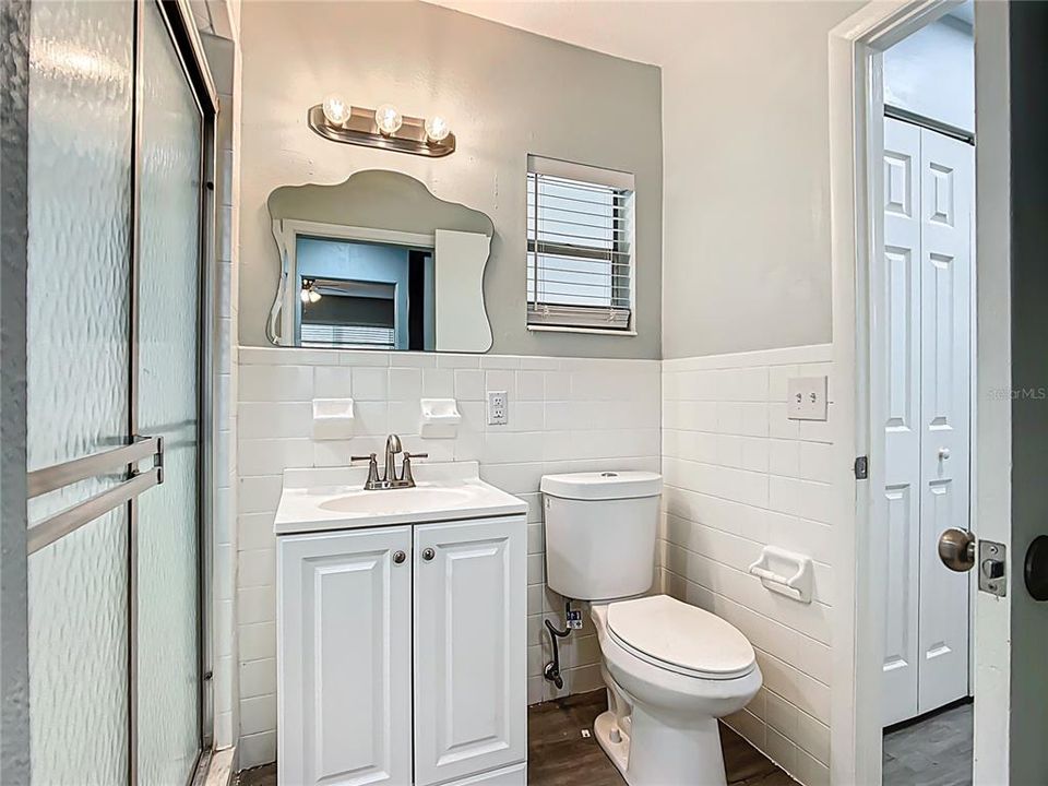 На продажу: $265,000 (3 спален, 2 ванн, 1707 Квадратных фут)